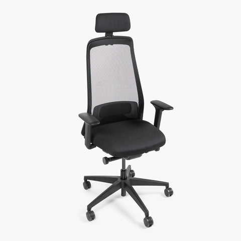 Silla Interstuhl EVERYis1 EV213 NEGRO Y CON CABECERO