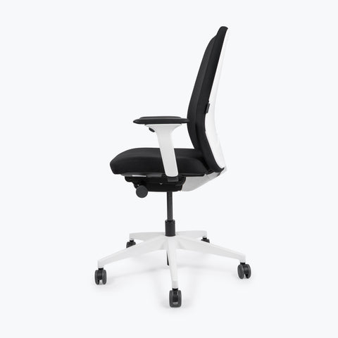 Silla Interstuhl EVERYis1 EV111 MARCO Y ESTRUCTURA BLANCO / TAPICERÍA ERA ER01