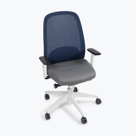 Silla Interstuhl HEJIS 1 HJ-216 MARCO Y ESTRUCTURA BLANCA / TAPICERÍA GRIS Y MALLA AZUL