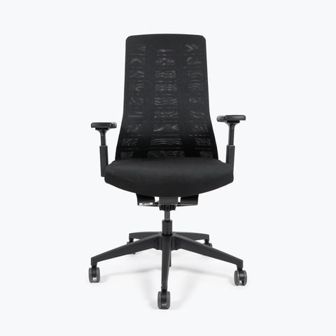 Silla Interstuhl PUREIS3 NEGRA