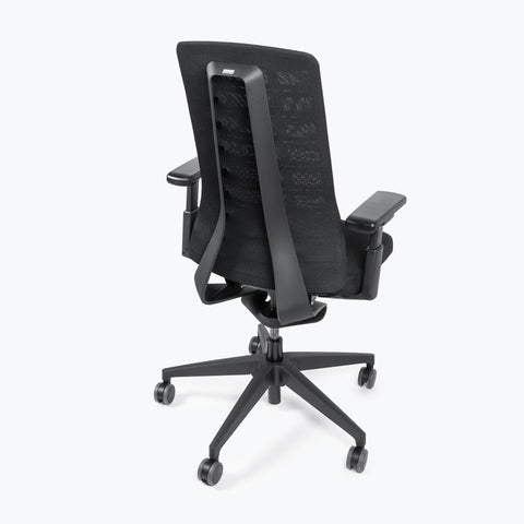 Silla Interstuhl PUREIS3 NEGRA
